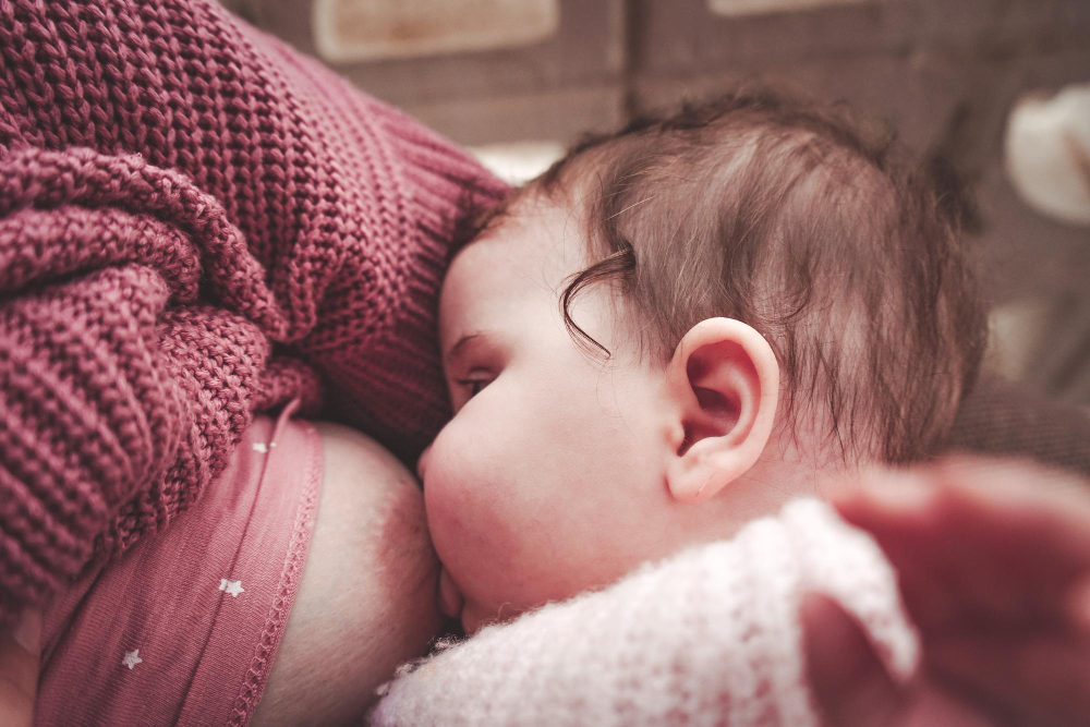 Lactancia materna y alergia a la proteína de la leche de vaca